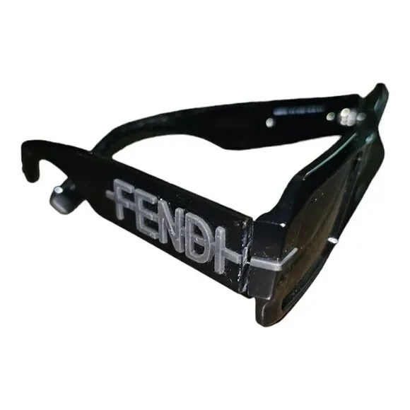 FENDI - The Fendigraphy 52mm Geometric Sunglasses - Shiny‎ Black / Smoke - Picture 2 of 4